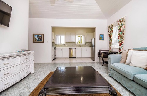 Galliot Cay Casa | Tangerine Sunsets Long Island Santa Maria