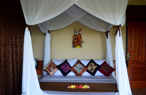 Bitung Casa | Tangkoko Sanctuary Villa & Spa