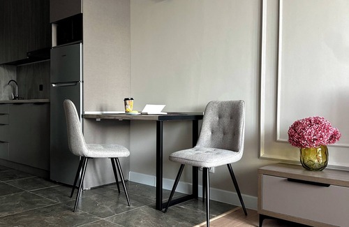 Almaty Apartamento | "Tango" charming 1-bedroom apartment with WiFi, AC close to Arbat