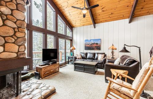 Peak 9 Apartamento | Tannenbaum by the River 302 by Great Western Lodging