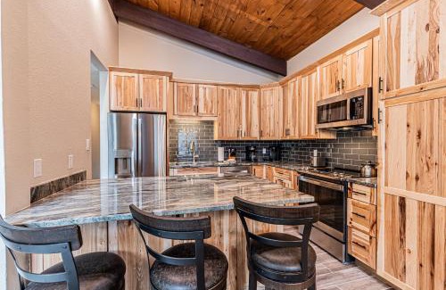 Peak 9 Apartamento | Tannenbaum by the River 302 by Great Western Lodging