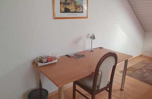 Bichelsee-Balterswil Casa | Tannenzapfenland, PRIVAT ZIMMER Akasha