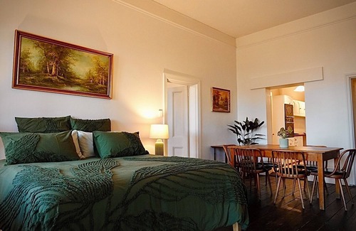 Beechworth Hotel | Tanswells Commercial Hote