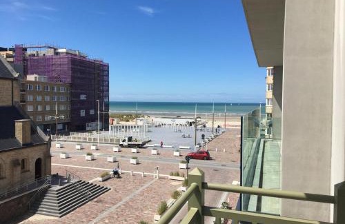 Nieuwpoort-Bad Apartamento | Tantor Nostalgie