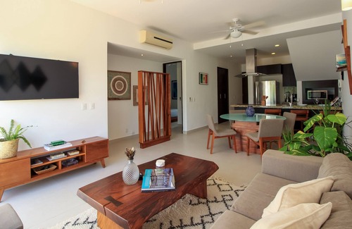 Akumal Casa | Tao Chi PH5 By Lockey
