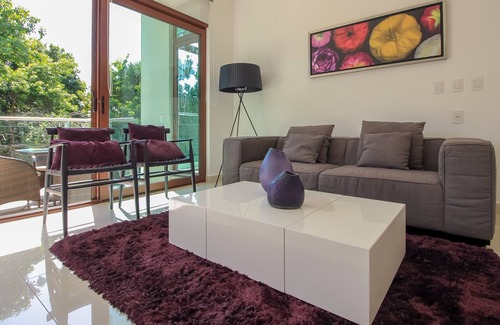 Akumal Casa | Tao Xiao M1 By Lockey