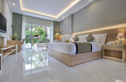 Batu Bolong Hotel | Tapa Tepi Kali Canggu by Pramana