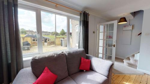 Witney Casa | Taphouse Avenue