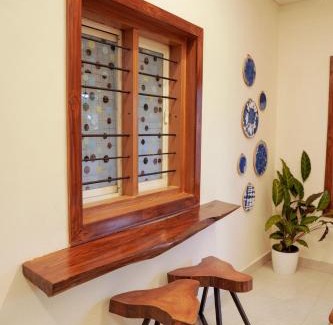 Elappara Casa | Tapovana - Hillside Retreat