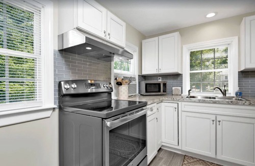 Ogunquit Cabaña | Tara Cove Cottage