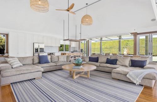 Portsea Casa | Tara fully fenced pool and pest control done regularly and can be done before booking
