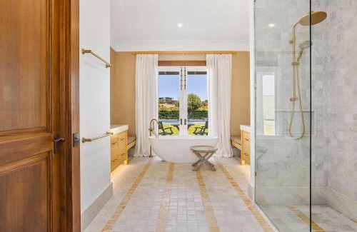 Portsea Casa | Tara fully fenced pool and pest control done regularly and can be done before booking