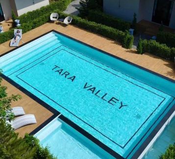 Hin Son Complejo | Tara Valley Saraburi