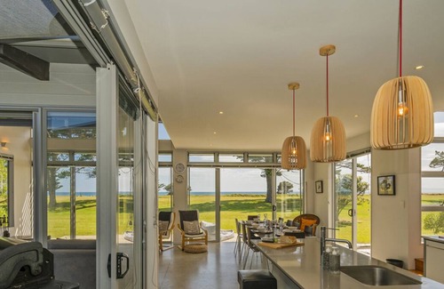 Matarangi Casa | Nido de Taranui - Matarangi Holiday Home