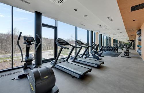 Przymorze Apartamento | Tarasy Bałtyku Seaside, Sauna, Gym & Free Parking by Downtown Apartments