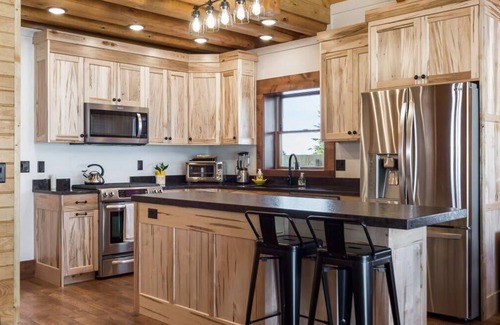 Leigh Creek Estates Cabina | Targhee Shadows - Tetons, Yellowstone, Hot Tub