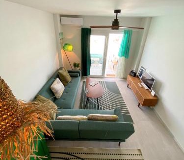 Tarifa Apartamento | Tarifa Cozy House - Sun, Parking, Wifi, Pool