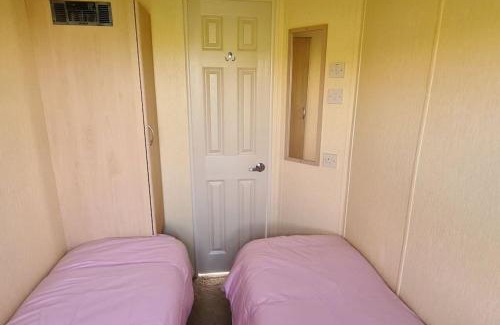 Millom Casa | Tarn Bay Retreat- Sea- Fells- Beach- Views-Farm
