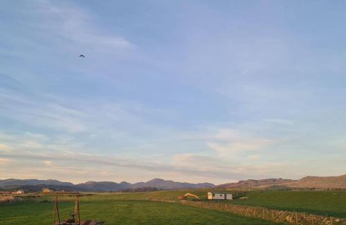 Millom Casa | Tarn Bay Retreat- Sea- Fells- Beach- Views-Farm