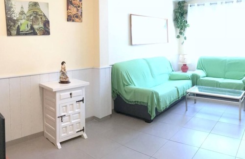 Centro de Roses Cabaña | TARRAGONA Casa con 4 dormitorios situada en el centro de Roses