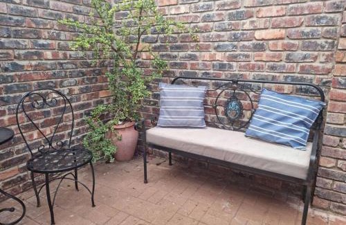 Kathu Apartamento | Tarrentoela selfcatering guesthouse