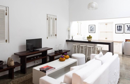Thiranagama Villa | Taru Villas 906 Hikkaduwa