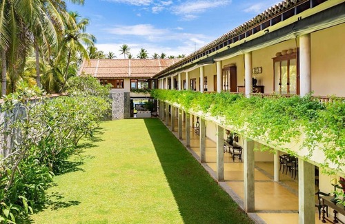 Aturuwella Villa | Taru Villas The Long House