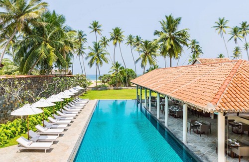 Aturuwella Villa | Taru Villas The Long House