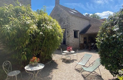 Montigny-sur-Loing Casa | Tashi Kampa (La maison du bonheur en Tibétain)