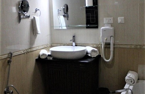Phuntsholing Hotel | Tashi Namgay Grand Resort