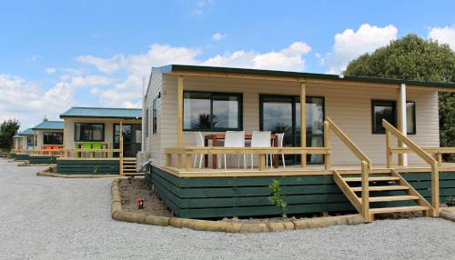 Waitakaruru Complejo | Tasman Holiday Parks - Miranda