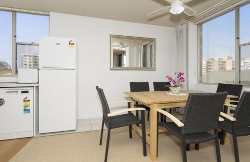 The Entrance Apartamento | Tasman Towers Unit 13