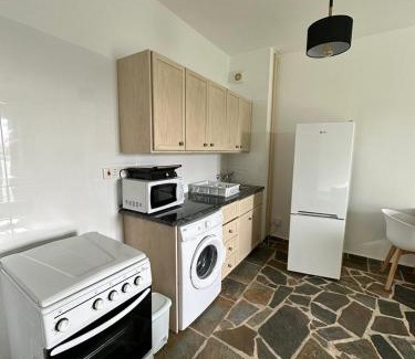 Paphos Apartamento | Tasmaria Aparthotel