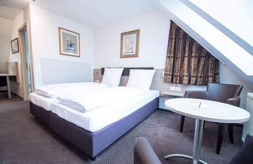 Backnang Cama Y Desayuno | Taste Smart Hotel Backnang