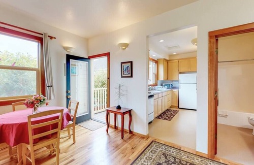 Arcata Apartamento | Casa rural Arcata de buen gusto con vistas a la secoya