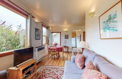 Arcata Apartamento | Casa rural Arcata de buen gusto con vistas a la secoya