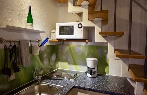 Sugenheim Apartamento | Tastefully renovated 2-room non-smoking apartment with garden view