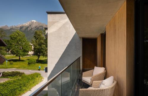 Vysoke Tatry Apartamento | TATRYSTAY Luxury Penthouse Apartment PodLesom & Free EVC