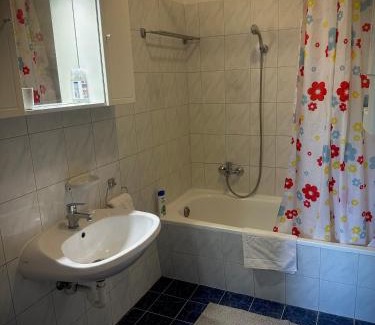 Pecs Apartamento | Tavaszmező
