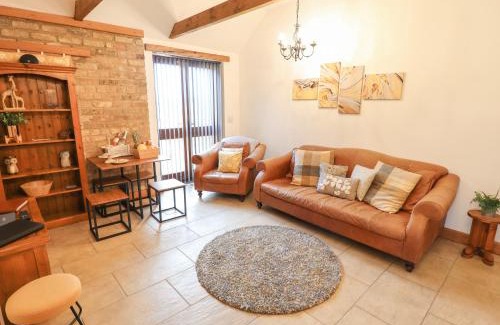 Alford Casa | Tawny Cottage