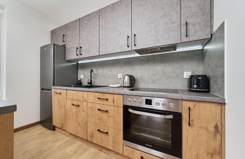 Fabryczna Apartamento | Tawryczewskiego Apartments Wrocław by Noclegi Renters