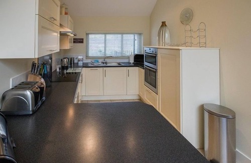 Kenmore Cabaña | Mains of Taymouth, Kenmore ~ 4 * Tay View Lodge - capacidad para 6 personas en 3 habitaciones