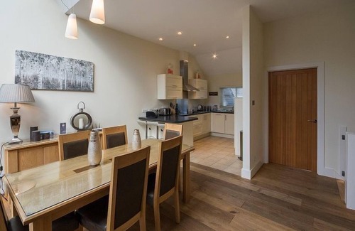 Kenmore Cabaña | Mains of Taymouth, Kenmore ~ 4 * Tay View Lodge - capacidad para 6 personas en 3 habitaciones