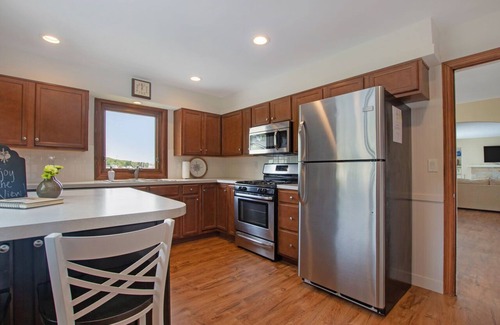 Macatawa Casa | CASA DE TAZELAAR: (Macatawa, MI) ¡Cerca de Holanda, Grand Haven y Saugatuck! Duerme 8-10