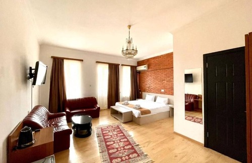 Tbilisi City Centre Hotel | Tbil Inn Hotel