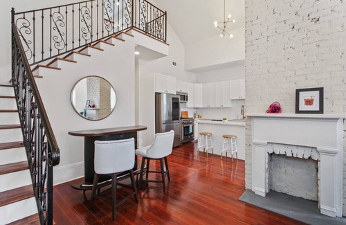 West Riverside Casa | Tchop House, Walkable to Amazing Restaurants!