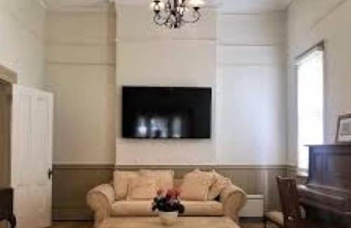 Blayney Cama Y Desayuno | Te Rata House - Mezzanine Room