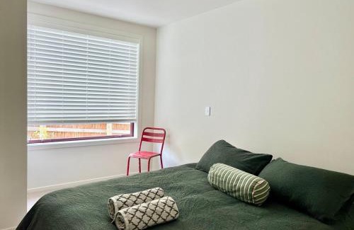 Raglan Casa | Te Whare Whero