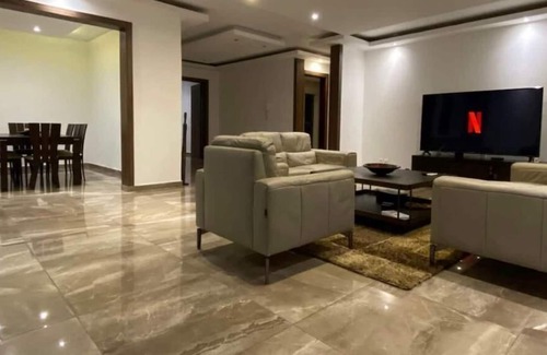 Cocody Apartamento | TEA SIX | LUXURIOUS APARTMENT PANORAMIC VIEW