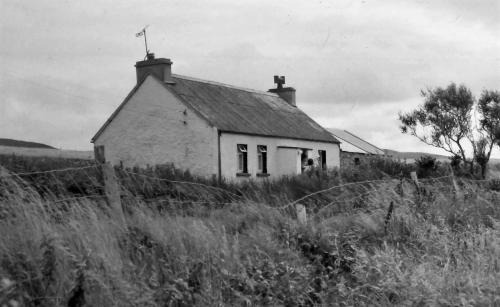 Malin Casa | Teach Róisin-Traditional Irish holiday cottage in Malin Head.